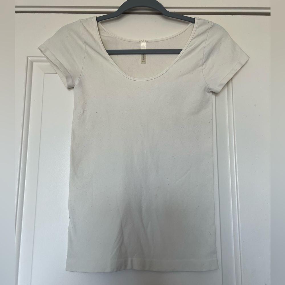 Yahada White Short Sleeve Tee